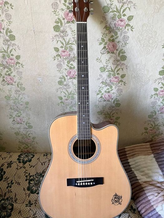 Продам гитару в идеале