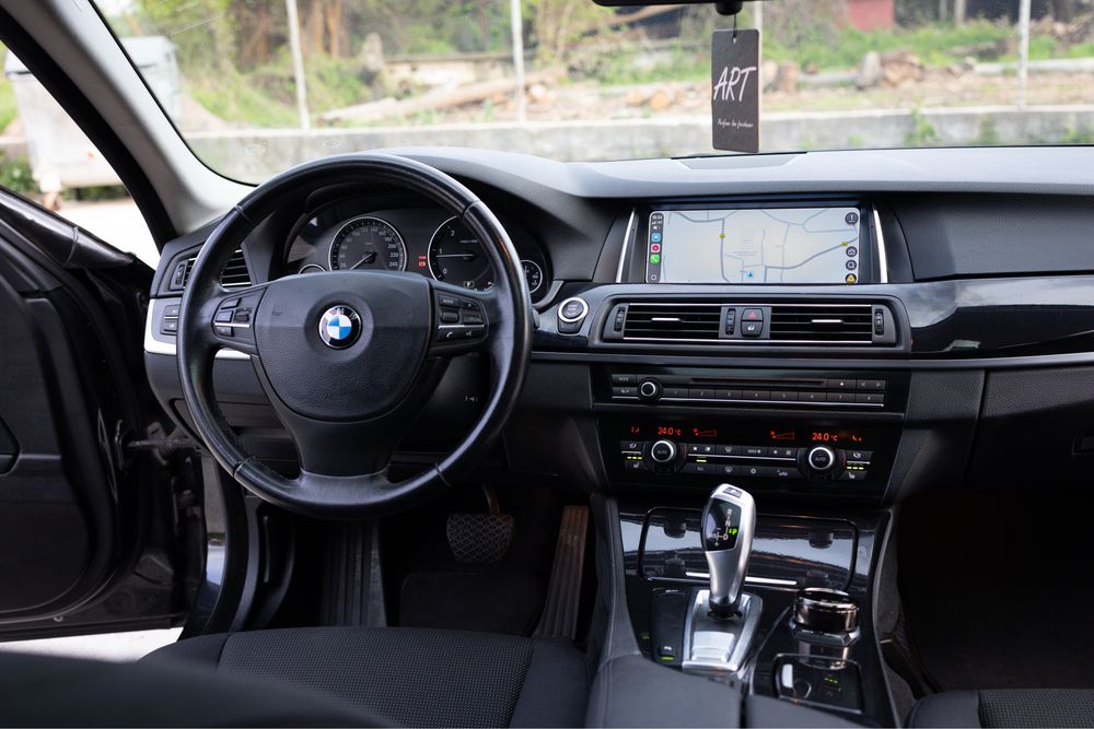 Bmw F10 520d 2011 2.0 184cp Automat 8+1 Navi mare Incalzire Trapa
