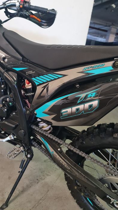 Motocross Cross 300cc Alfarad T9 racire pe apa Nou adus din Germania
