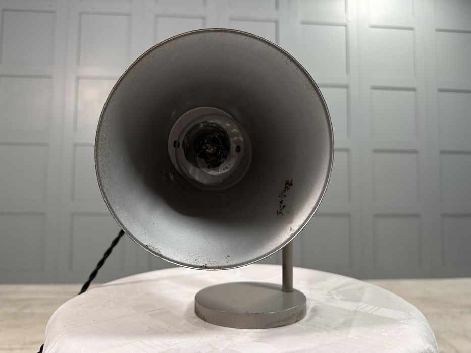 Винтидж настолна лампа Р400