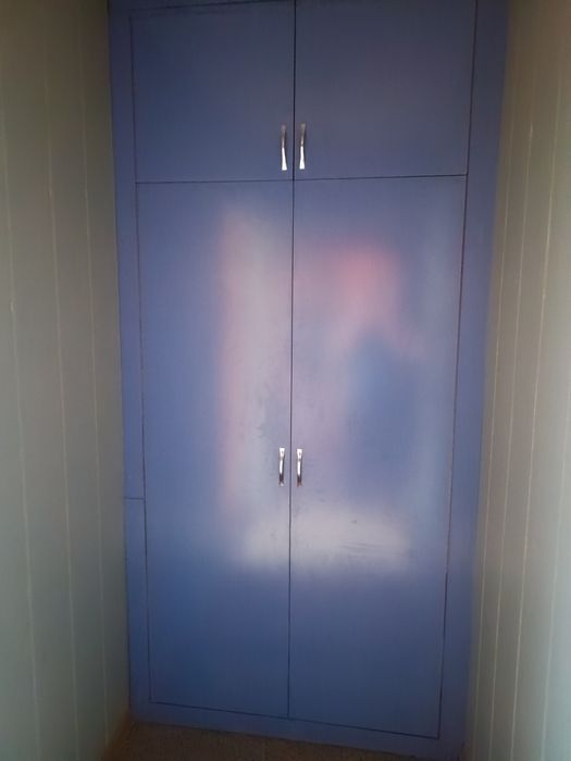 Сдается в аренду  двух комнатная на год и  дольше