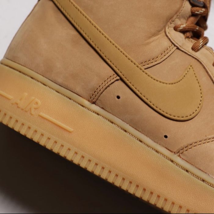 Nike Air Force 1 High '07 Flax
