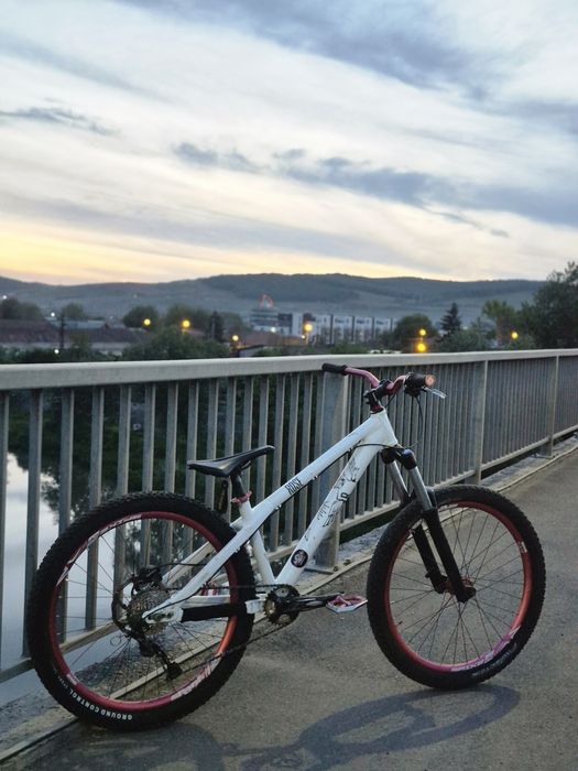 Vand rose the bruce/ dirt/enduro/ downhil/ bicicleta / hardtaill