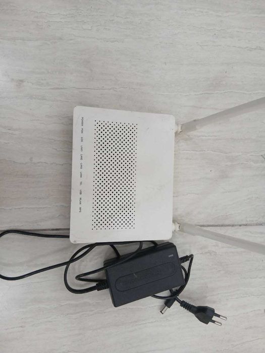 WIFI router Model: EG8145V5 va HG8546M
