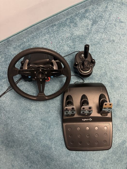 Волан във отлично състояние със подобрения по него