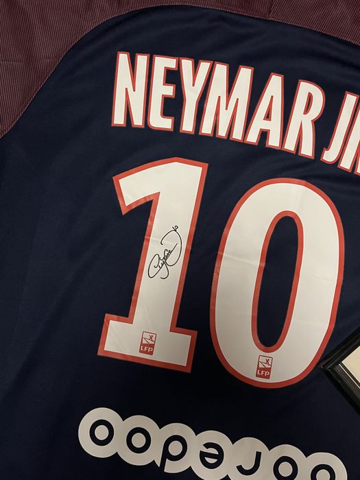 Tricou neymar cu semnatură