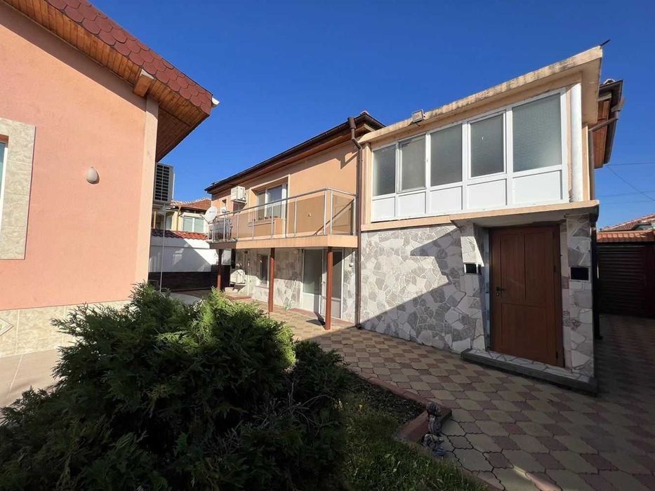 Продава се Къща в с. Трилистник, Област Пловдив - 275 кв.м за 1273 €/кв.м - Снимка #12