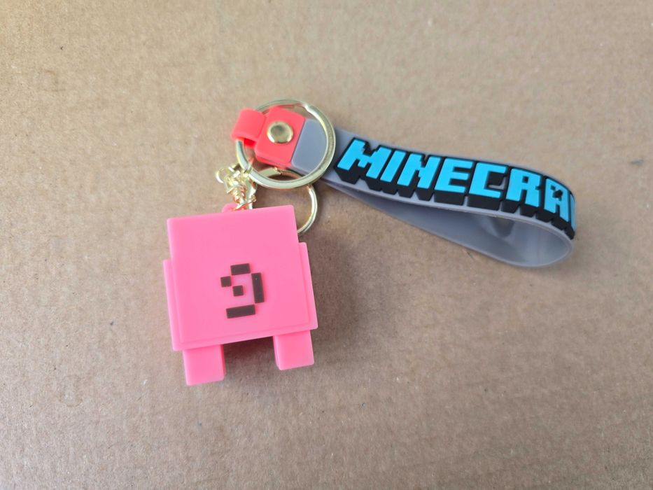 Оригинален ключодържател Minecraft – Прасе (Pig)