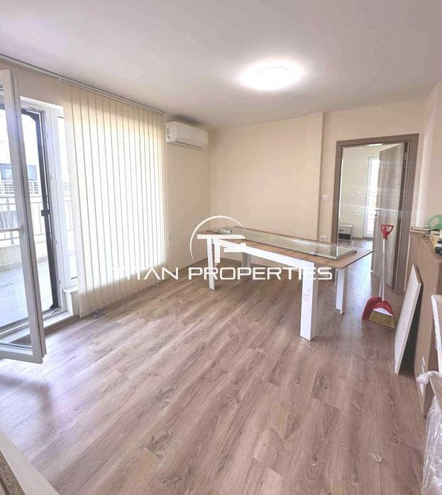 Дава се под наем Двустаен апартамент в Варна, Победа - 70 кв.м за 562 € - Снимка #4