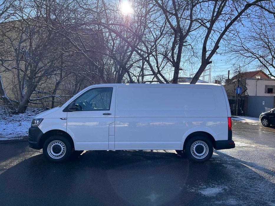 Volkswagen TRANSPORTER T6 LUNG / LONG an 2018 cu 3 locuri