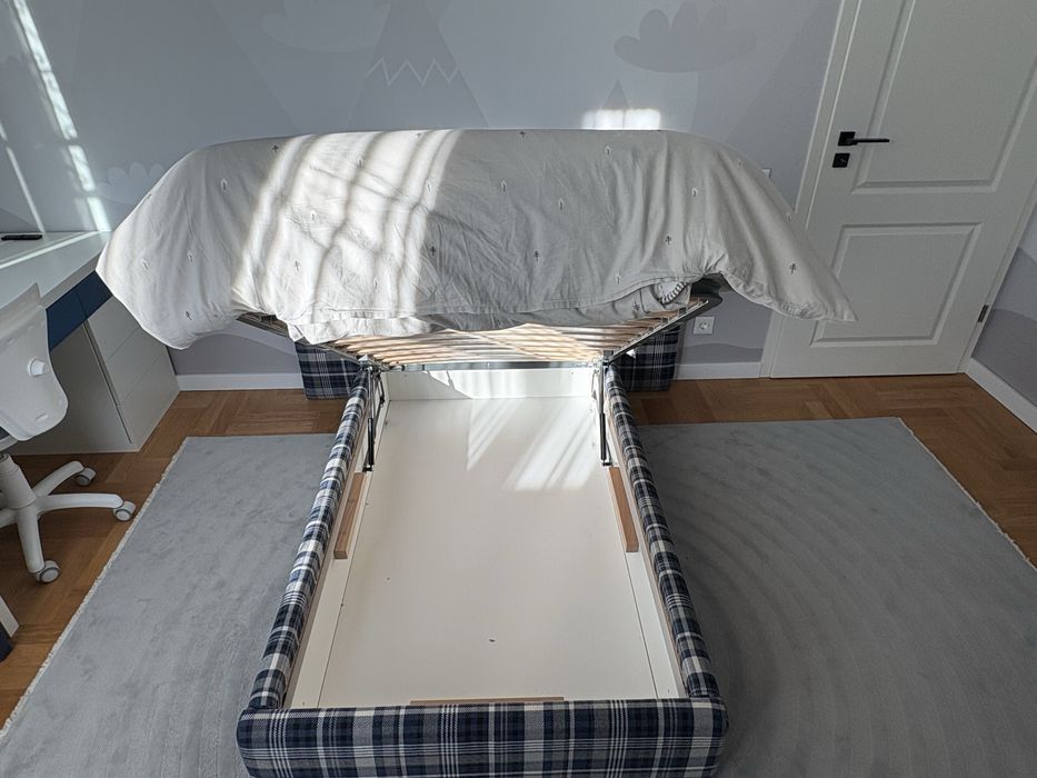 Детско легло с матрак и ракла