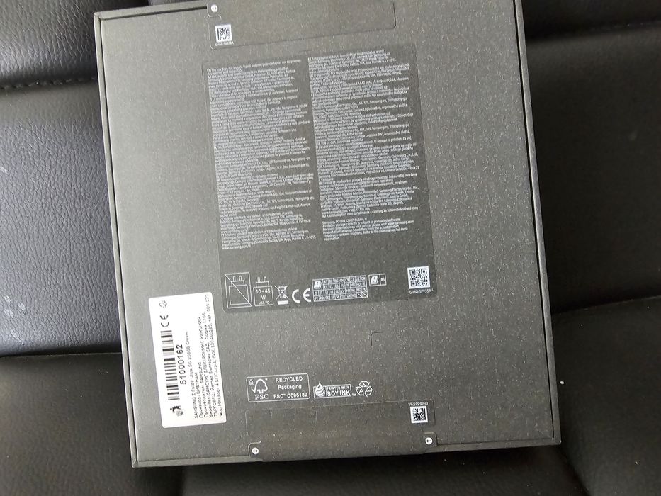 Самсунг Z Fold ultra 256gb.