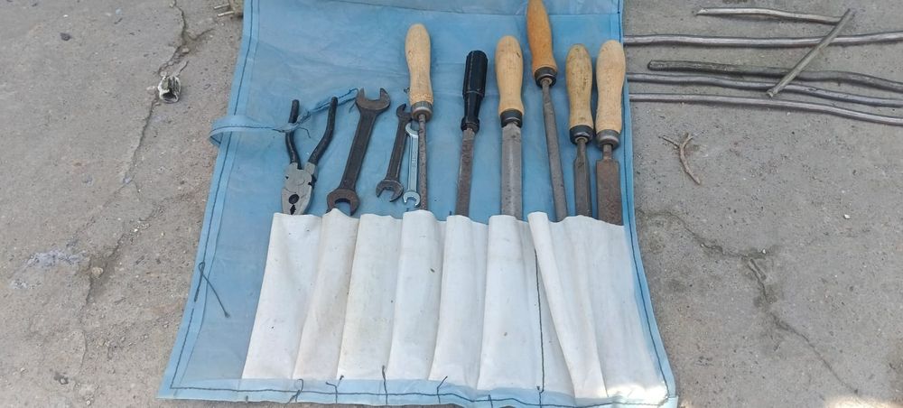 Трансформатор,колесо, олово,набор напильника