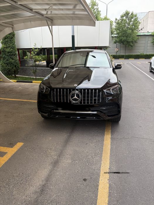 Автомобиль Mersedes Gle cupe 450