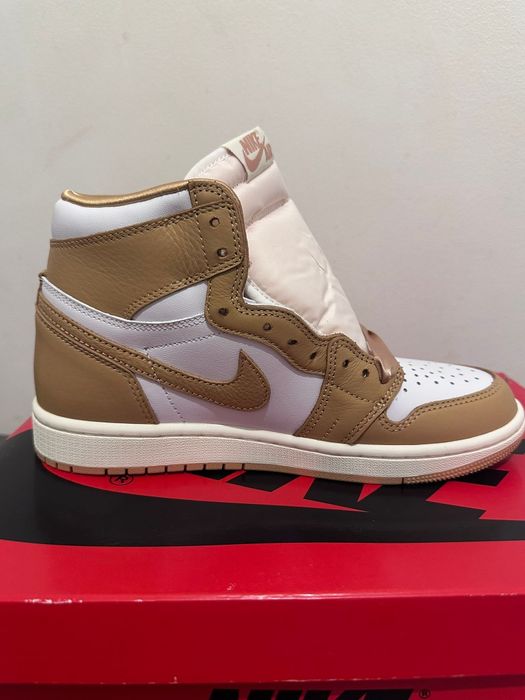 Air Jordan 1 Retro High OG " Praline " - Size 40