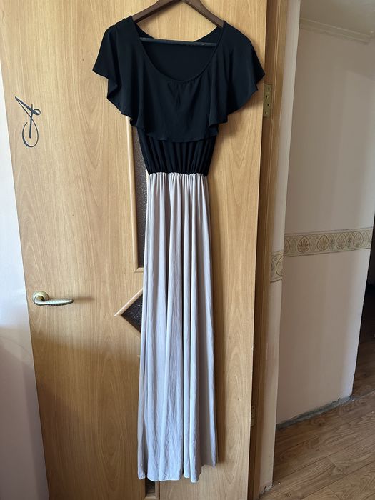 Срочно Продаю платье