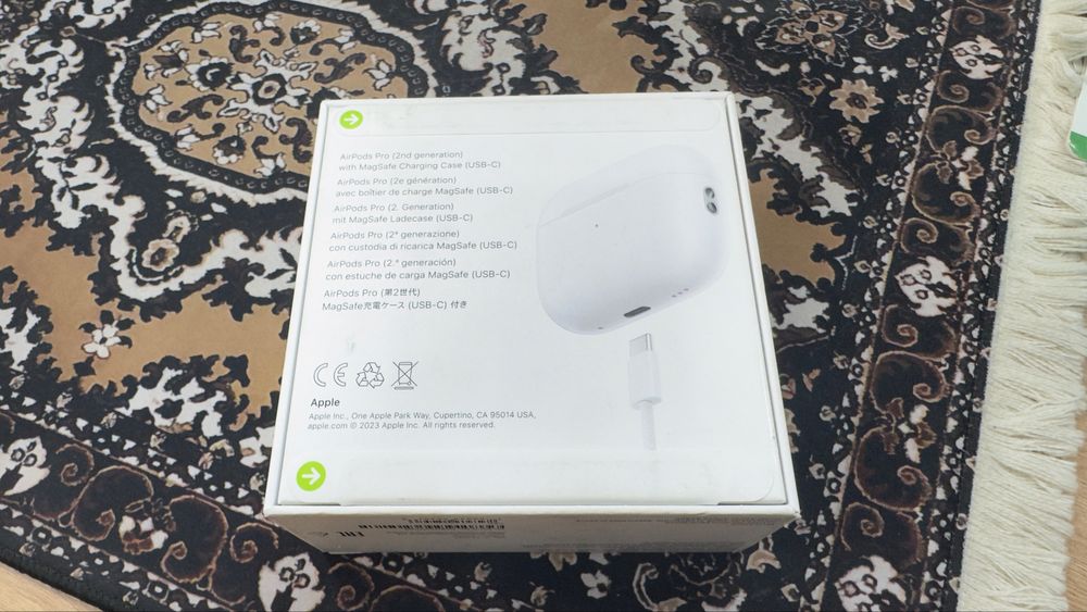 Apple airpods pro 2 (type-c)