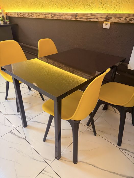 Продам стол 120на60