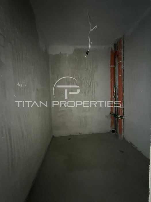 Продава се Тристаен апартамент в Пловдив, Остромила - 111 кв.м за 703 €/кв.м - Снимка #5