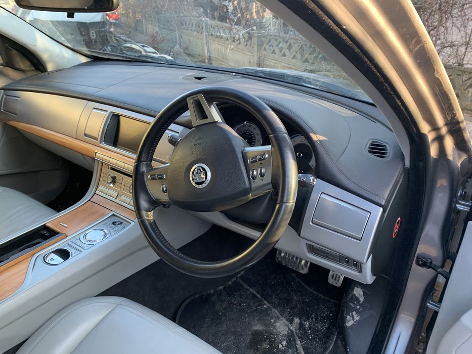 Piese jaguar xf motor 3.0 177kw disel cod motor 306dt