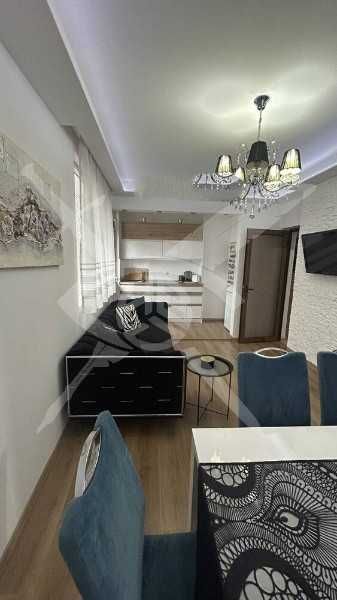 Продава се Четиристаен апартамент в Бургас, Възраждане - 100 кв.м за 1400 €/кв.м - Снимка #1