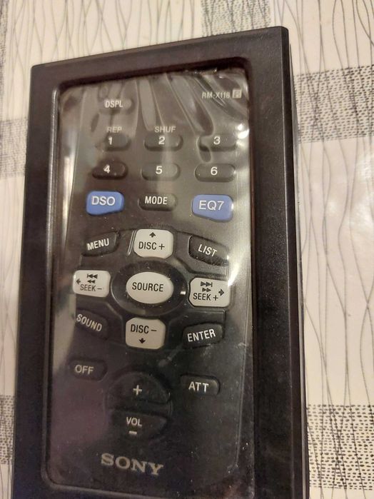 Telecomanda inlocuitoare a RM-X118 R pentru cd player auto marca Sony