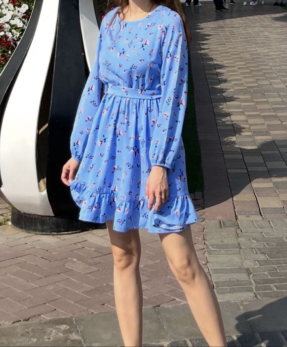 Продаю платья.