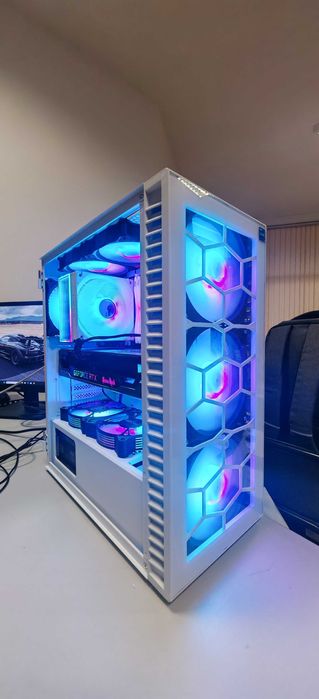 Топ Геймърско РС I5 14400/32Gb/1TB SSD/RTX 3070/WiFi&BT/Гаранция