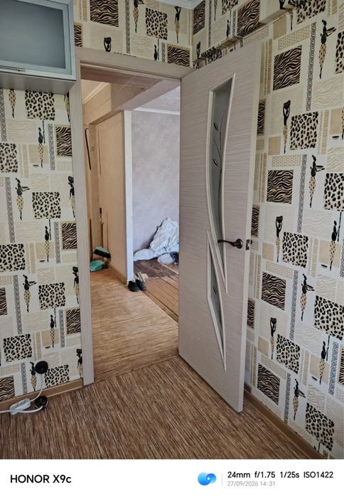 Продам 1,5-ку, по ул. Казахстан, 81