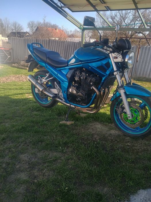 Suzuki Bandit 650 în perfectă stare de funcționare