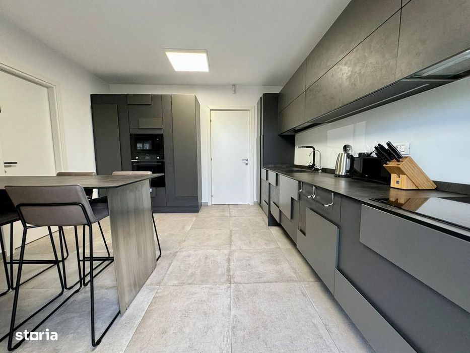 Vila complex privat Erou  Iancu Nicolae