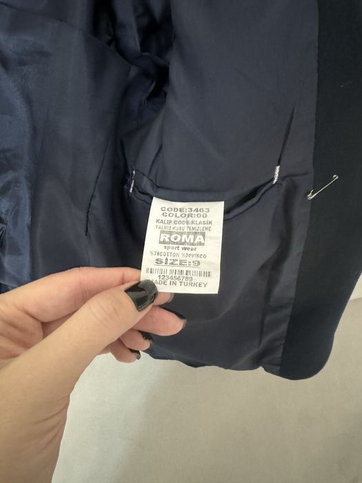 Продам пиджак детский