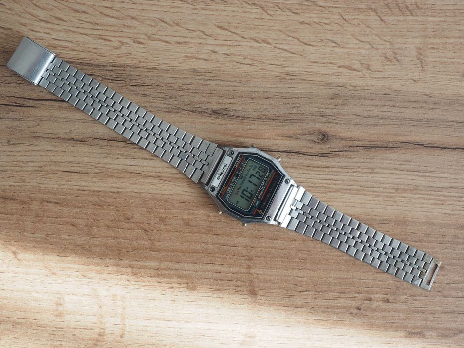 Ceas digital Kessel (Montana), melodii, funcțional, retro