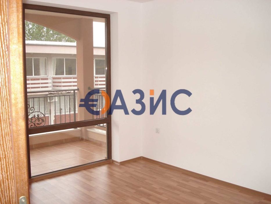 Продава се Тристаен апартамент в к.к. Слънчев бряг - 92 кв.м за 1370 €/кв.м - Снимка #5