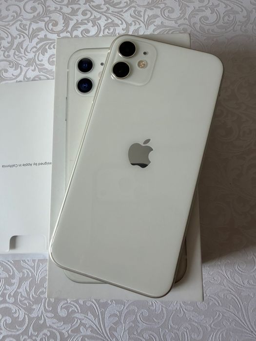 iPhone 11 64Gb в отличном состоянии