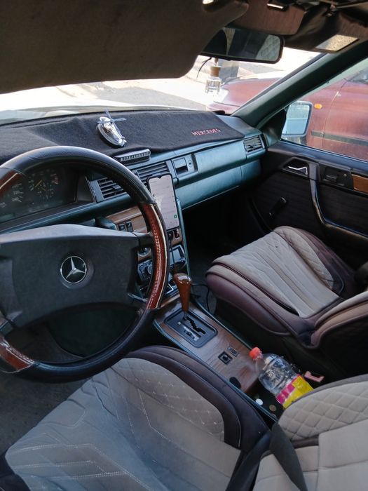 Продам мерс 124, объём 2,6