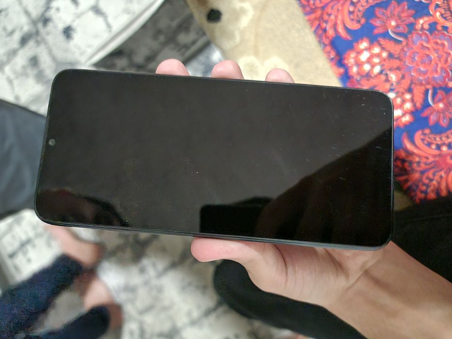 Infinix hot 10i sotiladi