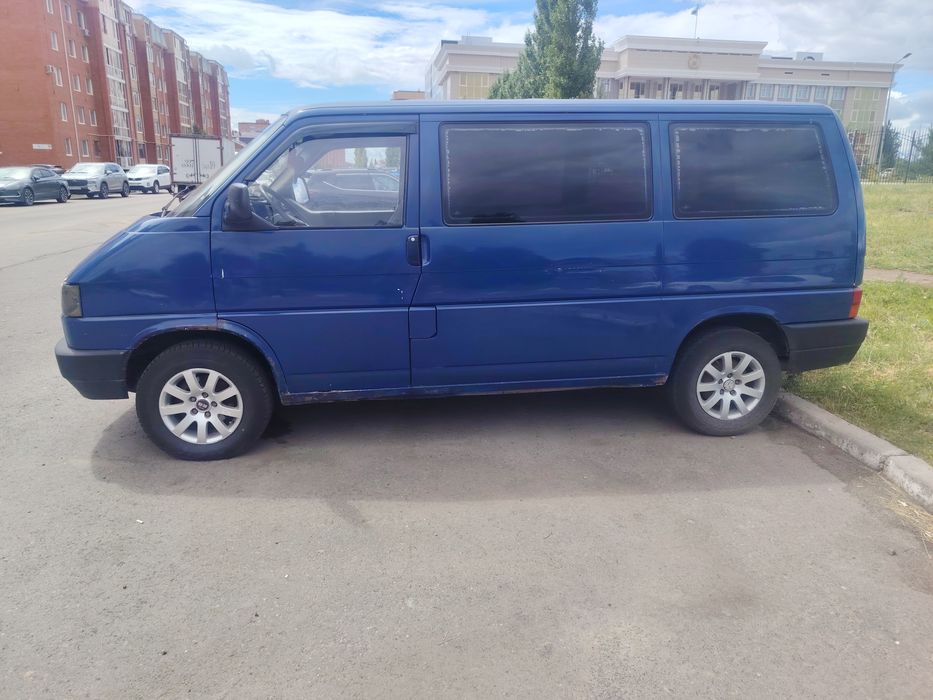 Продам бус т4 1993 года