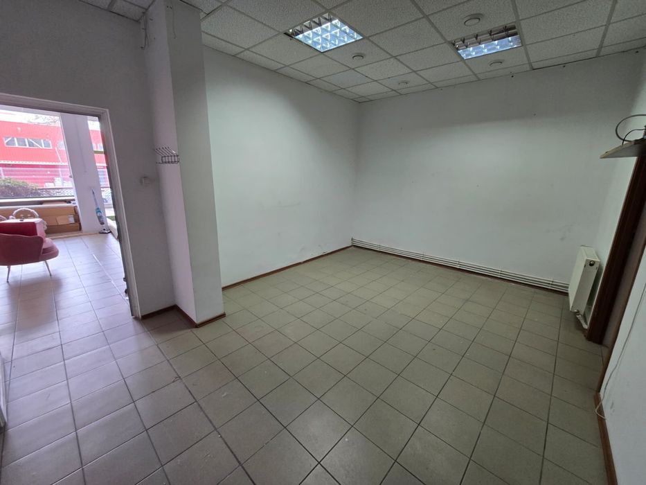 De Inchiriat Spatiu Comercial