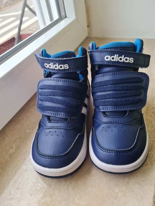 Adidasi gheată Adidas