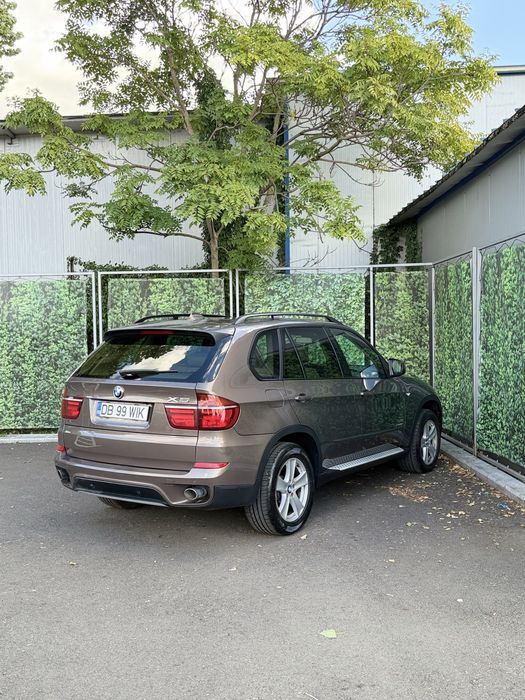 BMW X5 E70 LCI xDrive40d 306 CP