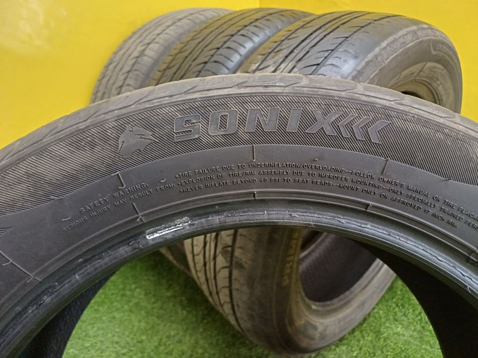 Шины 215/55 R17 Sonix комплект.