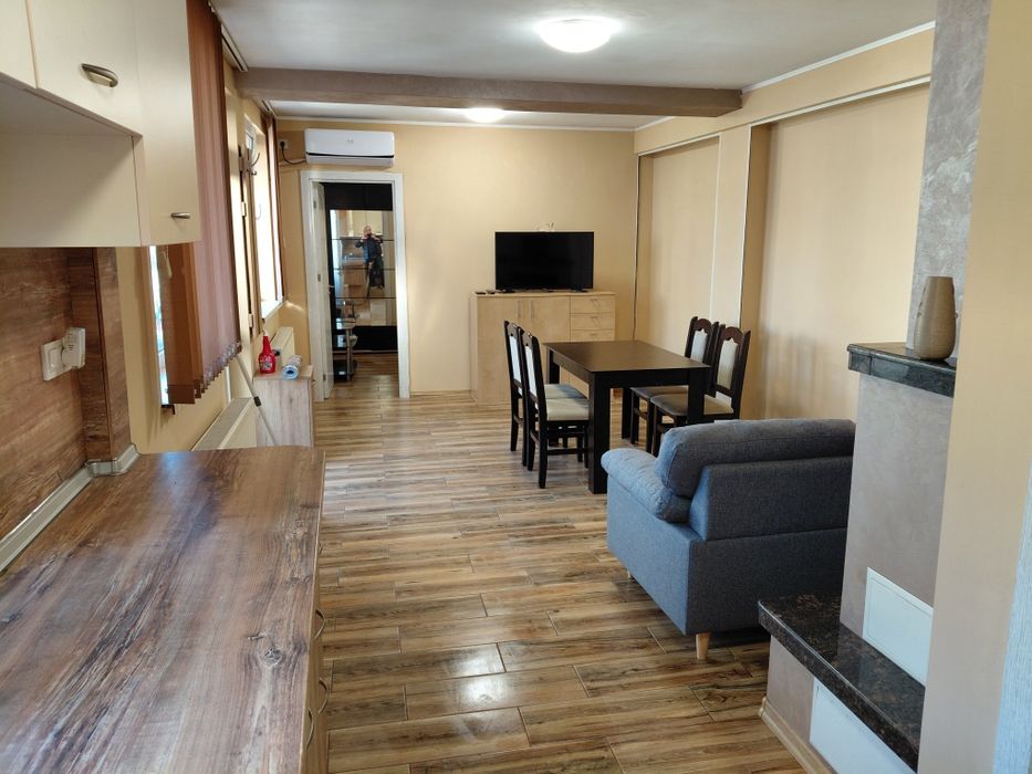 Къща-Център.гр.Русе