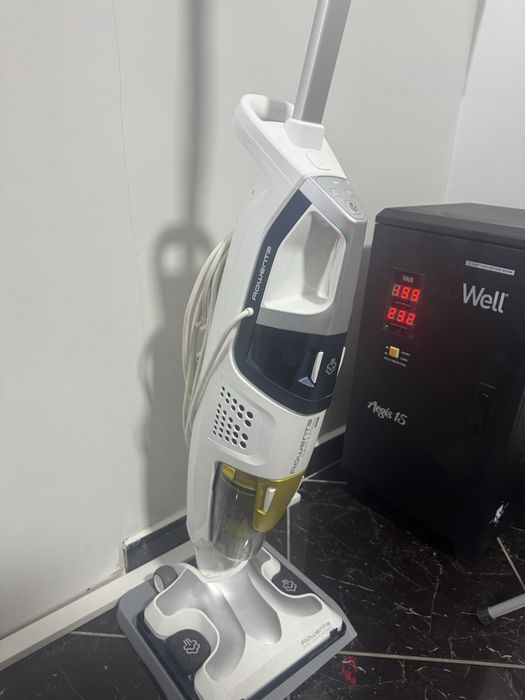 Aspirator Rowenta in stare perfecta de functionare