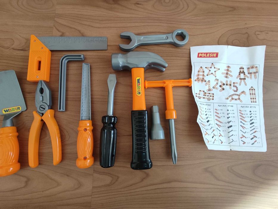 Детски инструменти в куфарче