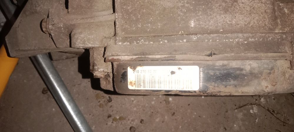 Продам АКПП W140.