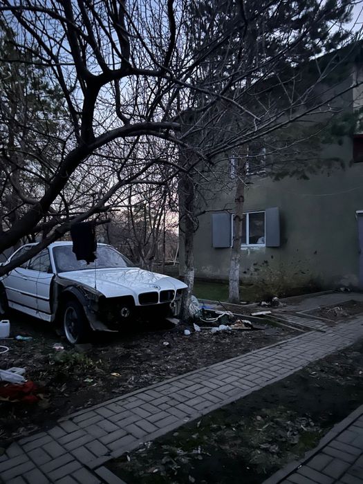 Кузовные детали бмв е38 ходовка
