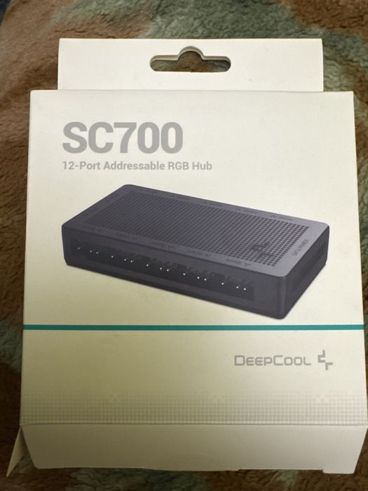 DeepCool SC700 — ARGB хаб на 12 устройств