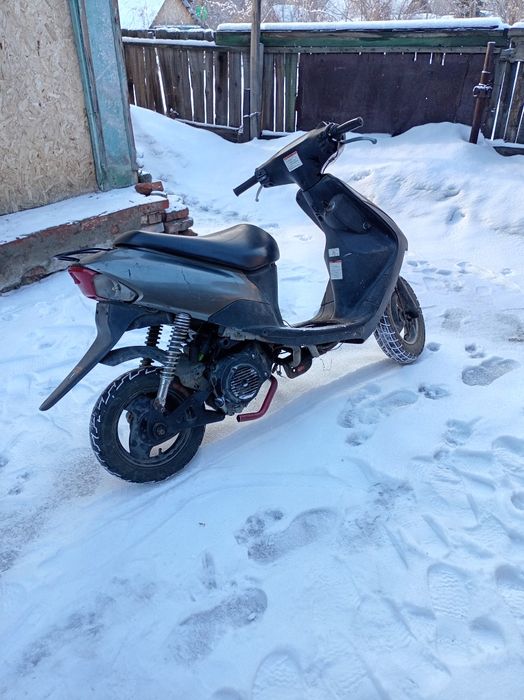 Продам мопед сузуки ледз2