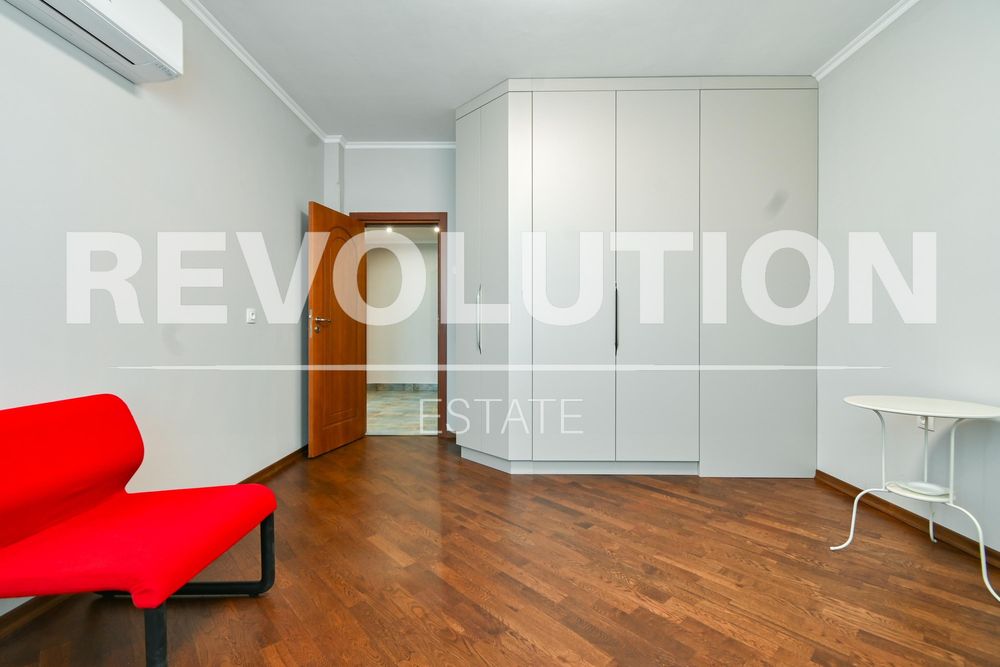 Дава се под наем Тристаен апартамент в София, Иван Вазов - 75 кв.м за 1200 € - Снимка #8